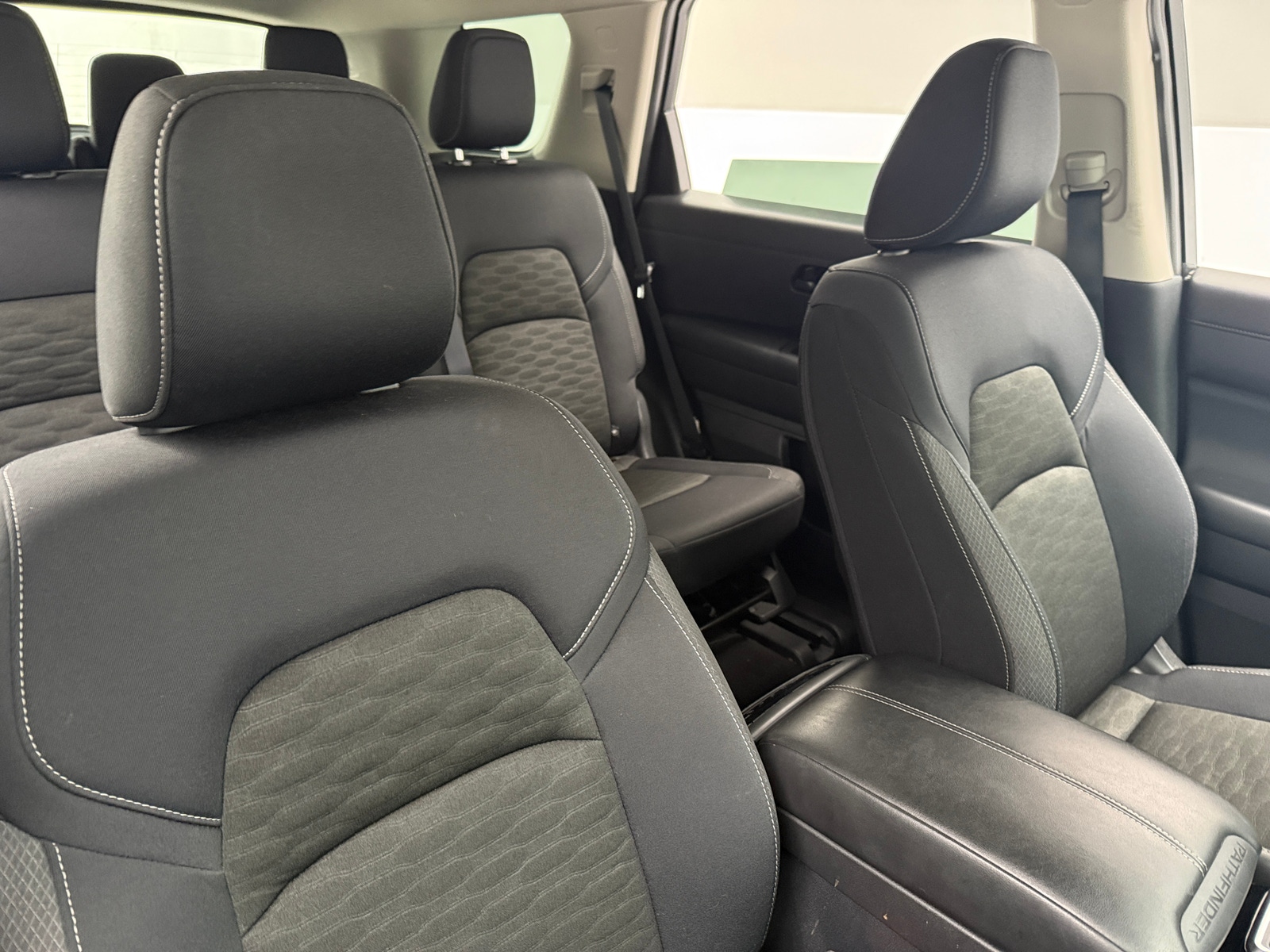 Thumbnail: 2024 Nissan Pathfinder - 2