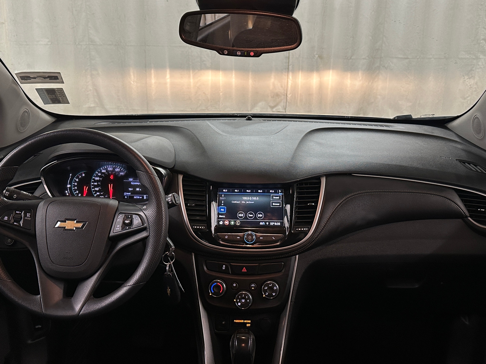 Thumbnail: 2019 Chevrolet Trax - 3