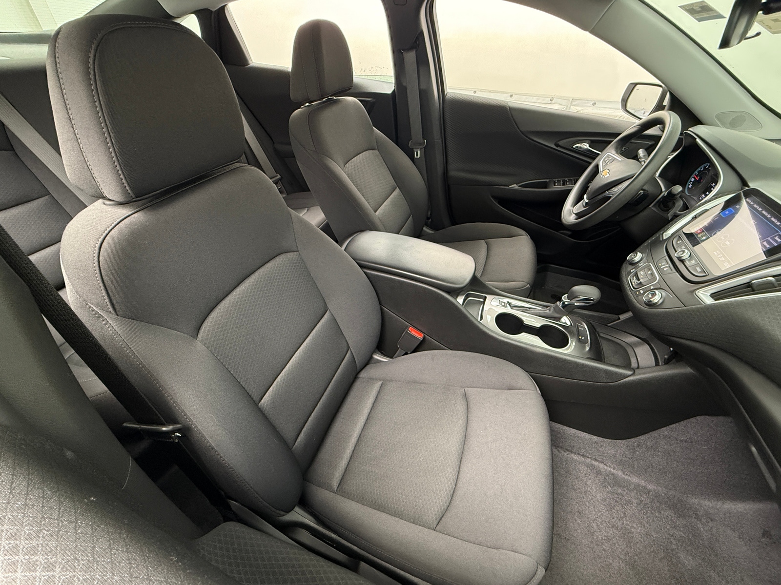 Thumbnail: 2024 Chevrolet Malibu - 2