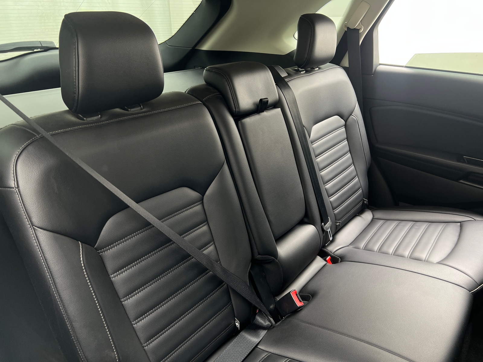 Thumbnail: 2020 Ford Edge - 5