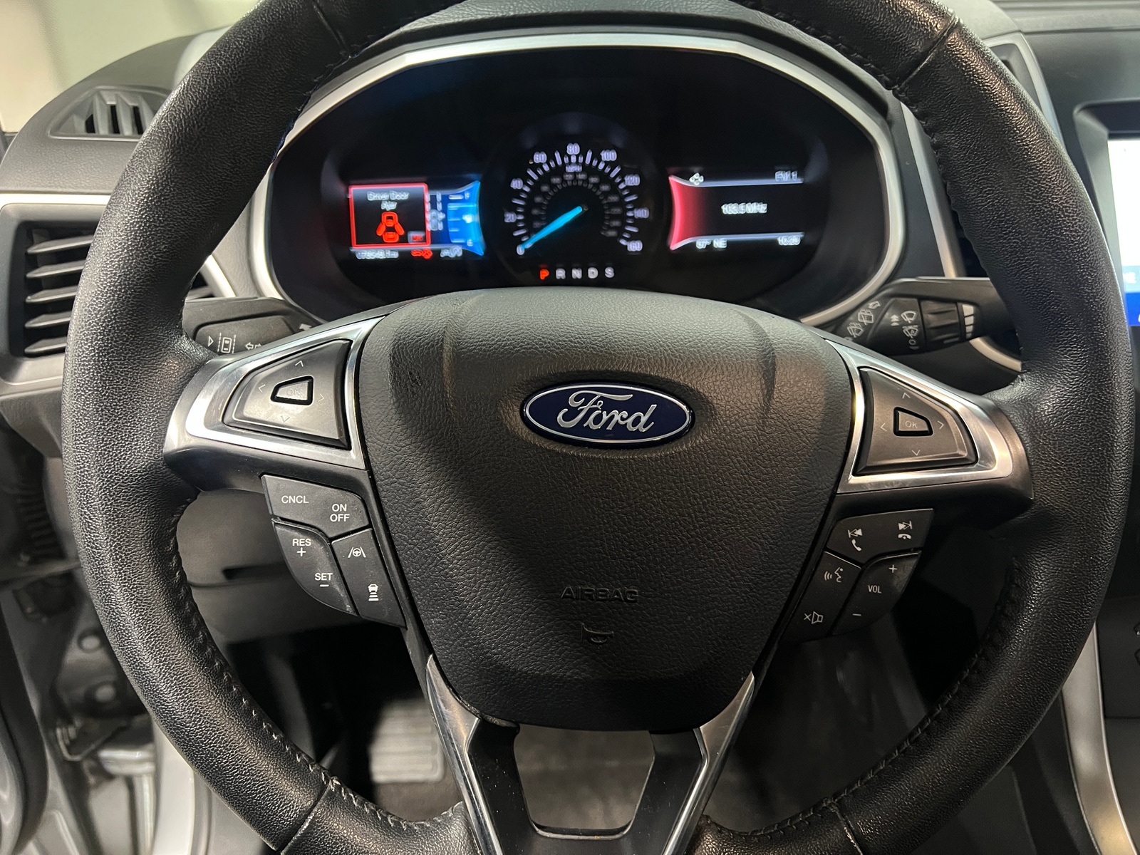 Thumbnail: 2020 Ford Edge - 4