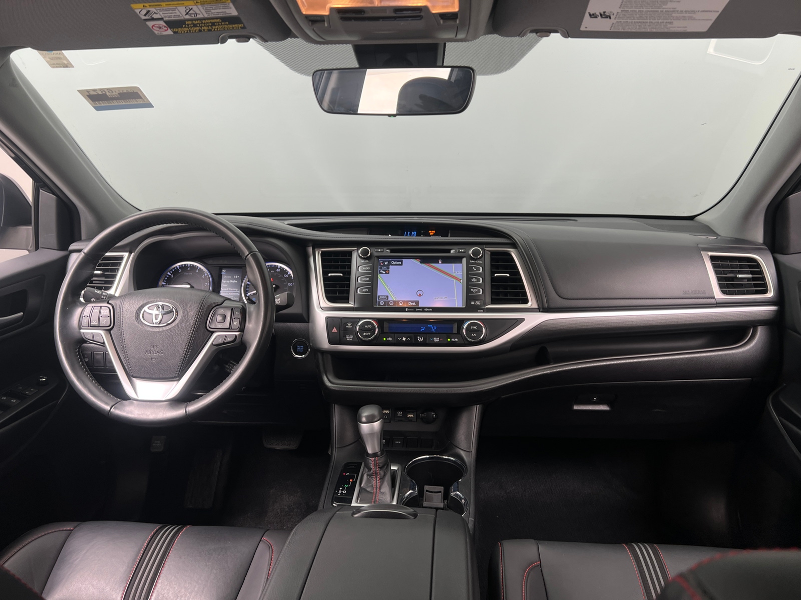 Thumbnail: 2019 Toyota Highlander - 3