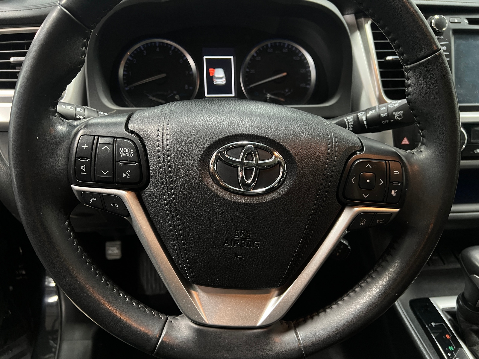 Thumbnail: 2019 Toyota Highlander - 5