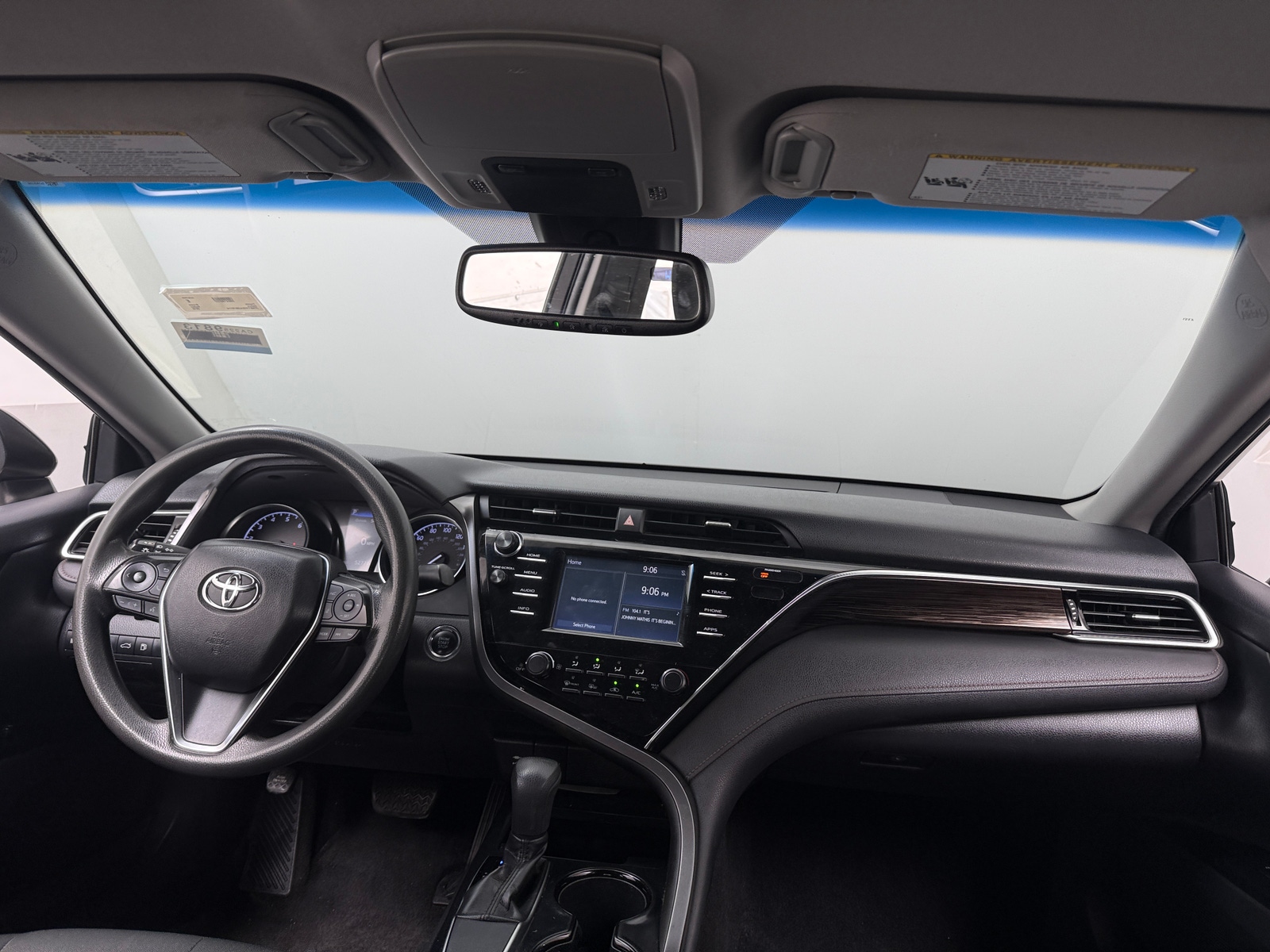 Thumbnail: 2018 Toyota Camry - 3