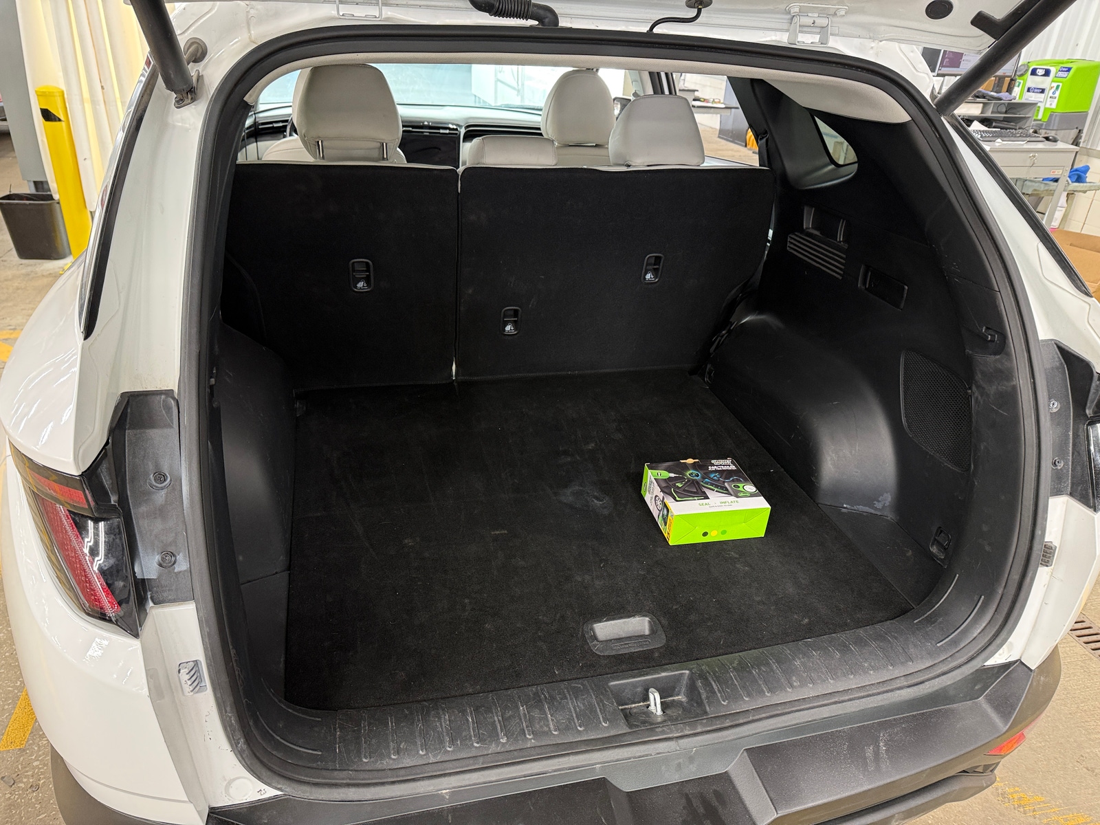 Thumbnail: 2024 Hyundai Tucson - 6