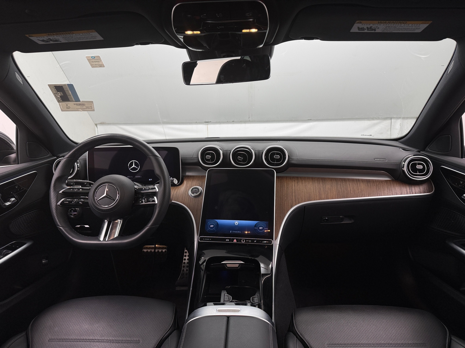 Thumbnail: 2022 Mercedes-Benz C-Class - 2