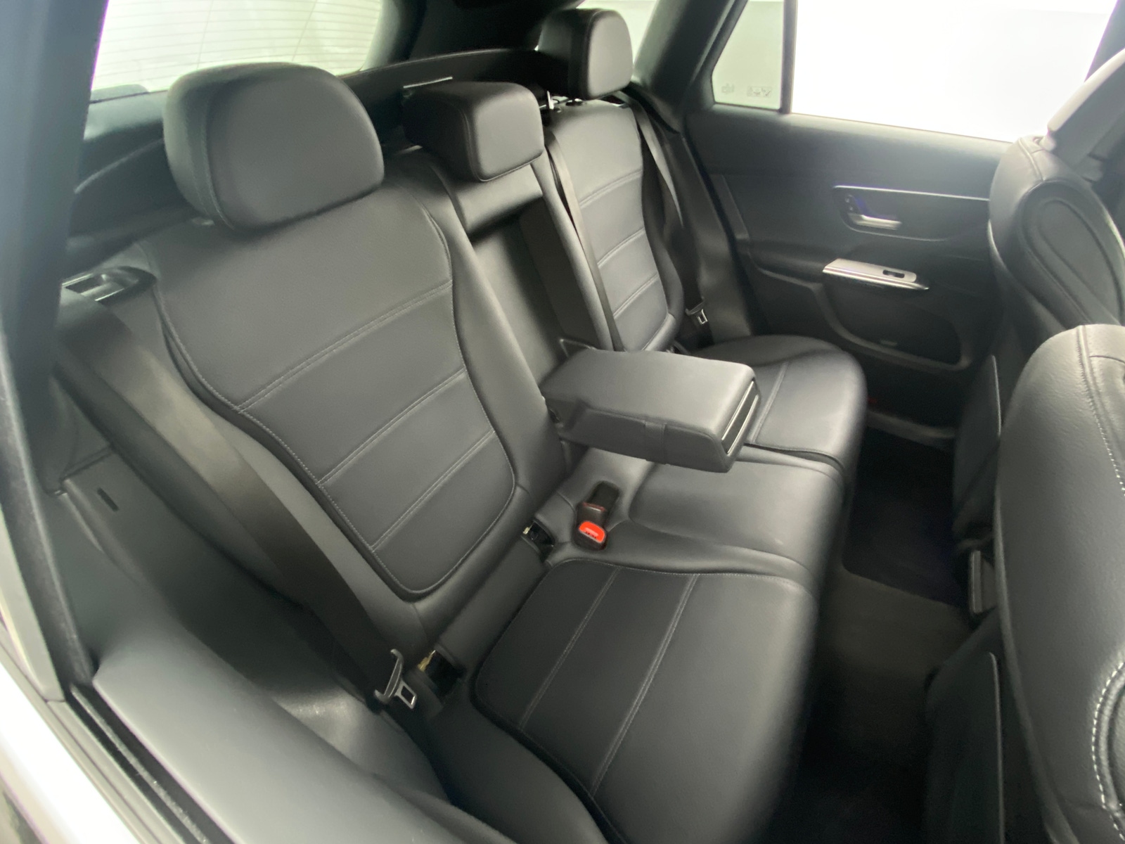 Thumbnail: 2024 Mercedes-Benz GLC - 5