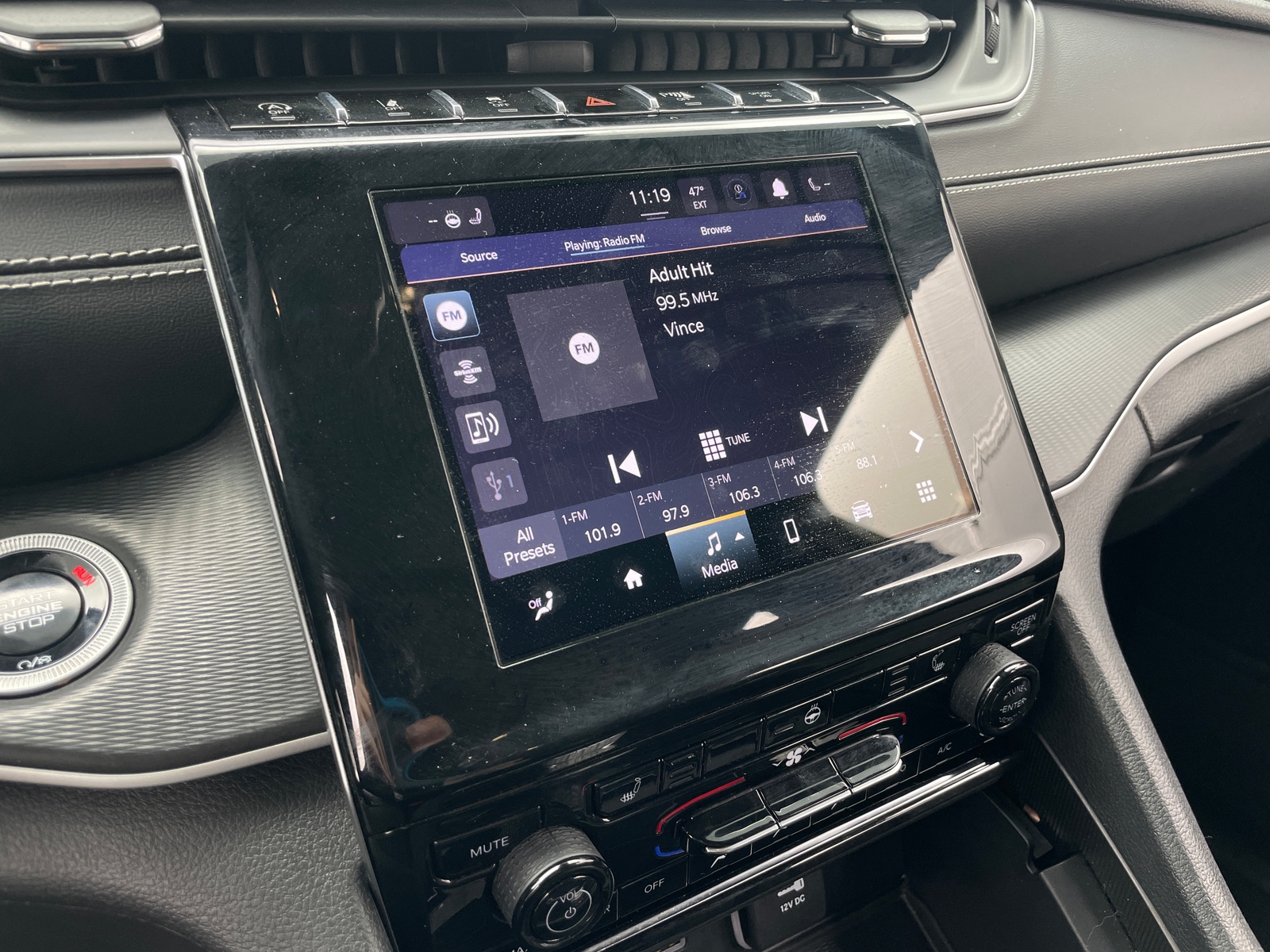 Thumbnail: 2024 Jeep Grand Cherokee - 4