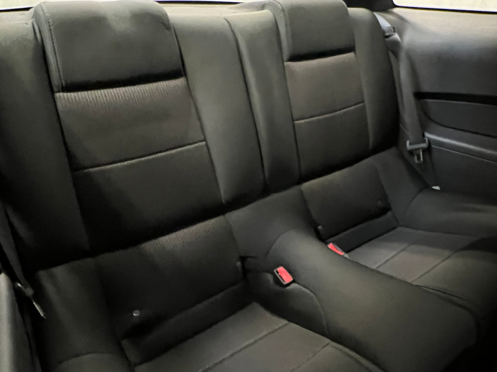 Thumbnail: 2010 Ford Mustang - 6