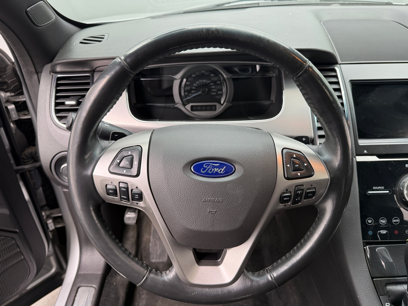 Thumbnail: 2017 Ford Taurus - 4