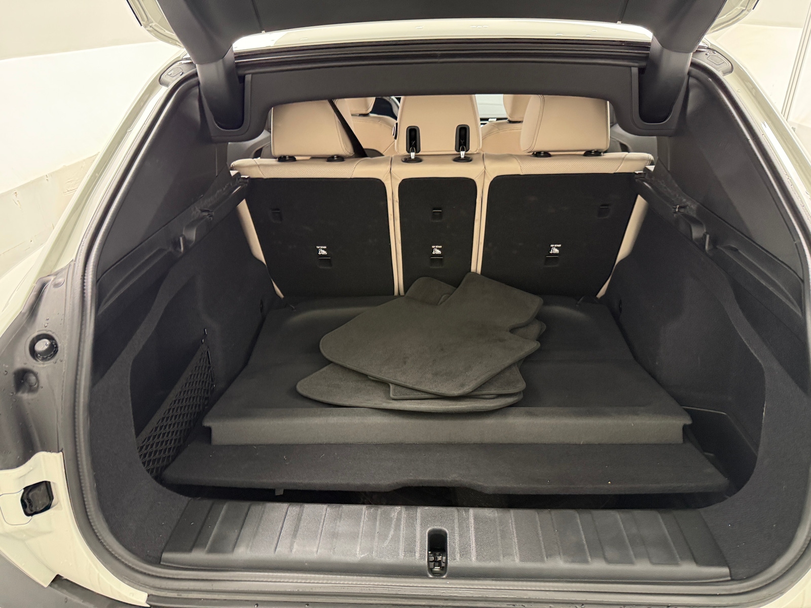 Thumbnail: 2025 BMW X2 - 6