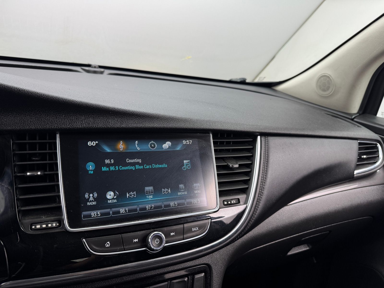 Thumbnail: 2018 Buick Encore - 4