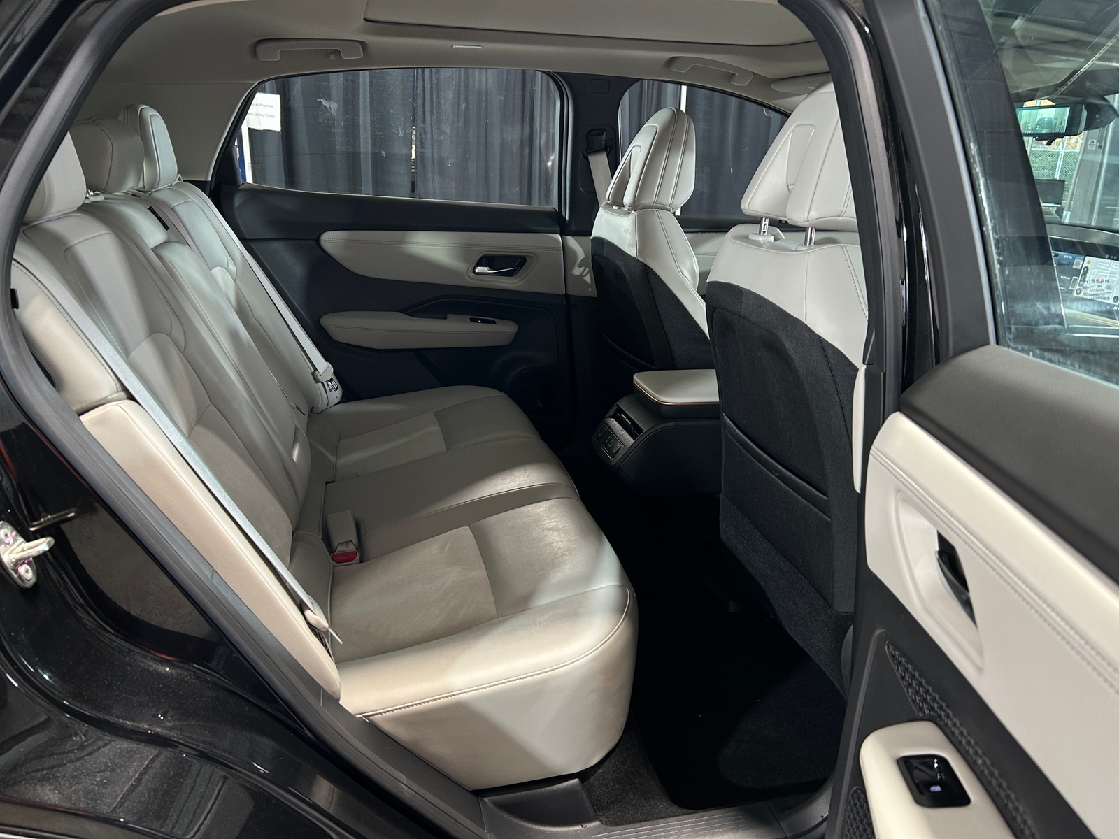 Thumbnail: 2023 Nissan Ariya - 5