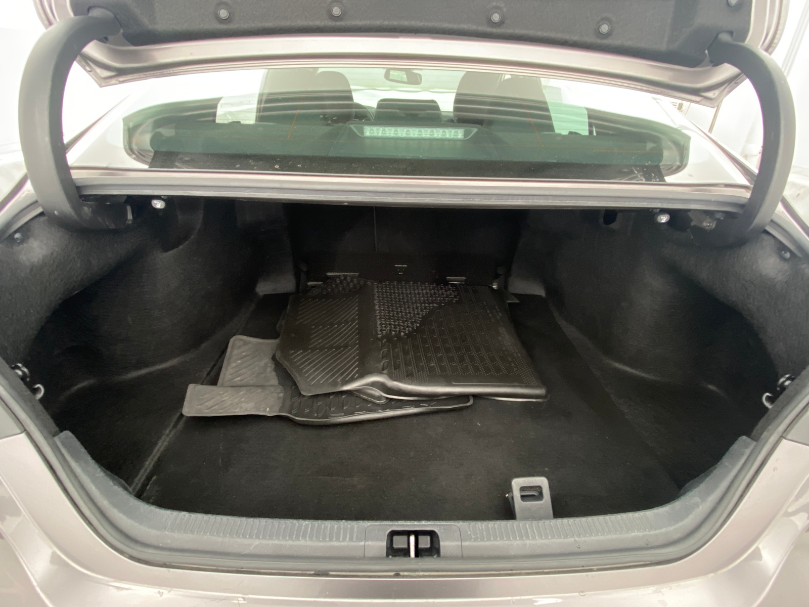 Thumbnail: 2023 Toyota Camry - 7