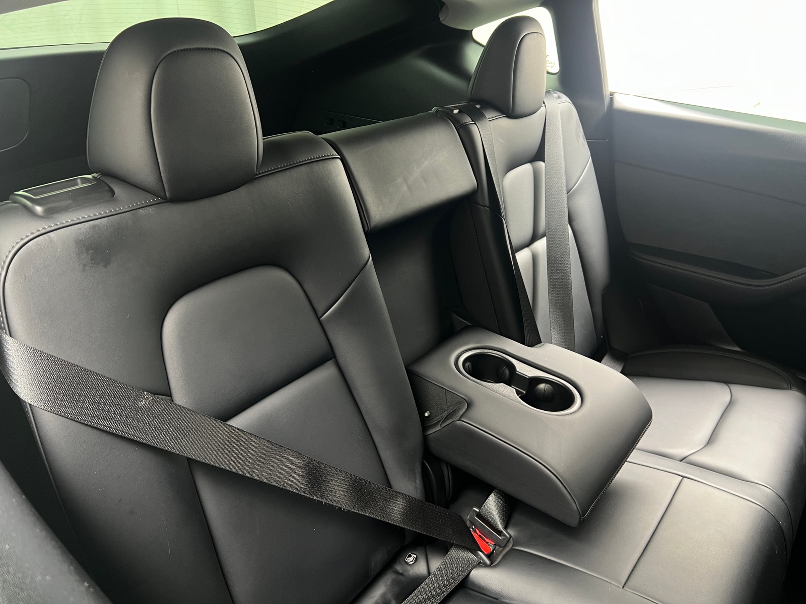 Thumbnail: 2022 Tesla Model Y - 5