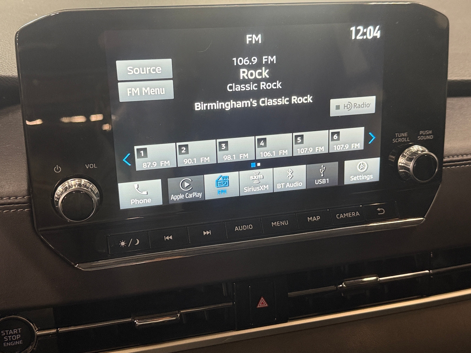 Thumbnail: 2023 Mitsubishi Outlander - 3