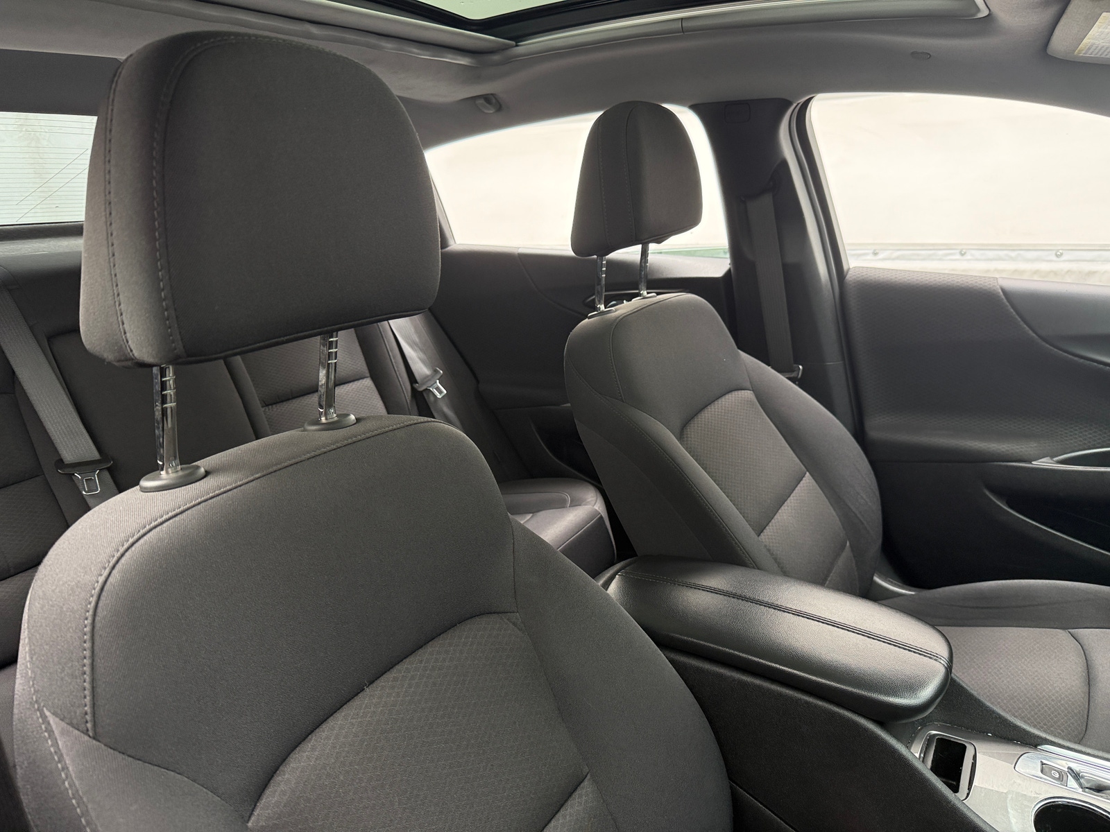 Thumbnail: 2022 Chevrolet Malibu - 2