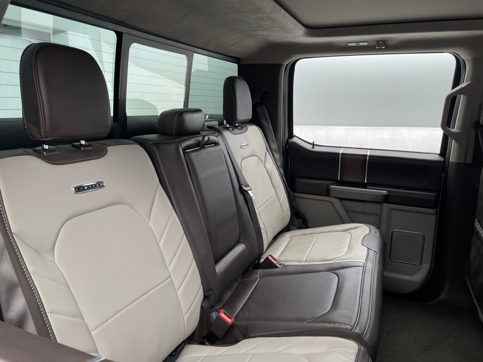 Thumbnail: 2020 Ford Econoline - 5