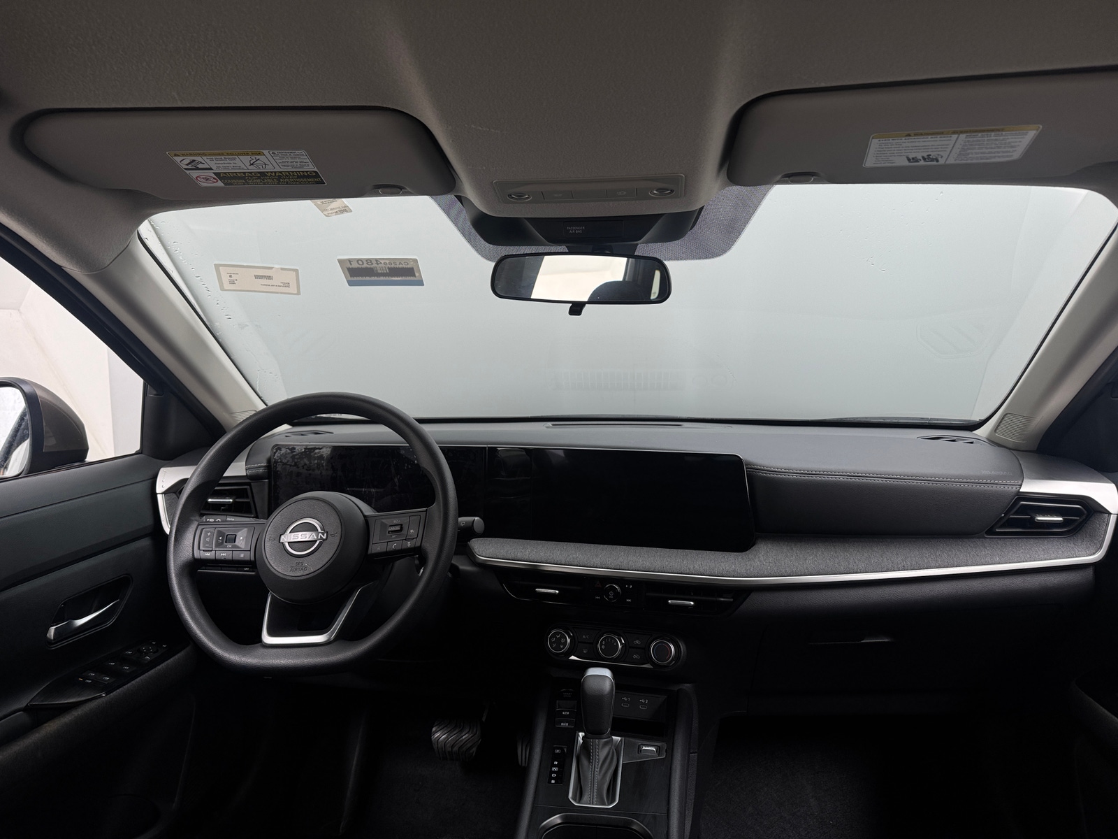 Thumbnail: 2025 Nissan Kicks - 3