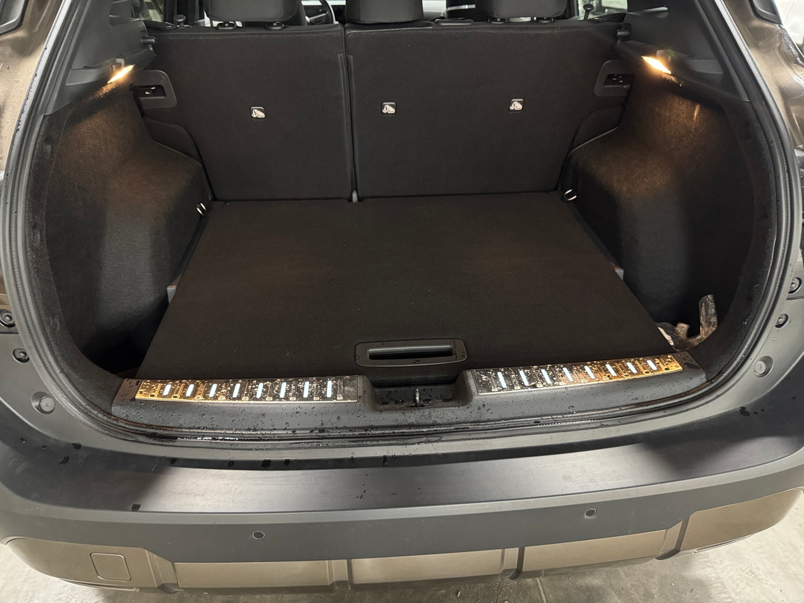 Thumbnail: 2025 Nissan Kicks - 7