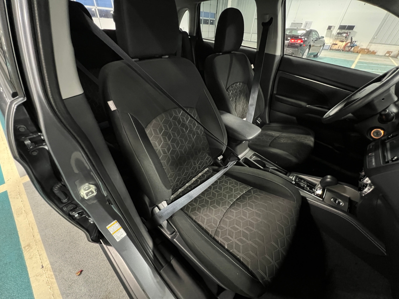 Thumbnail: 2024 Mitsubishi Outlander Sport - 2