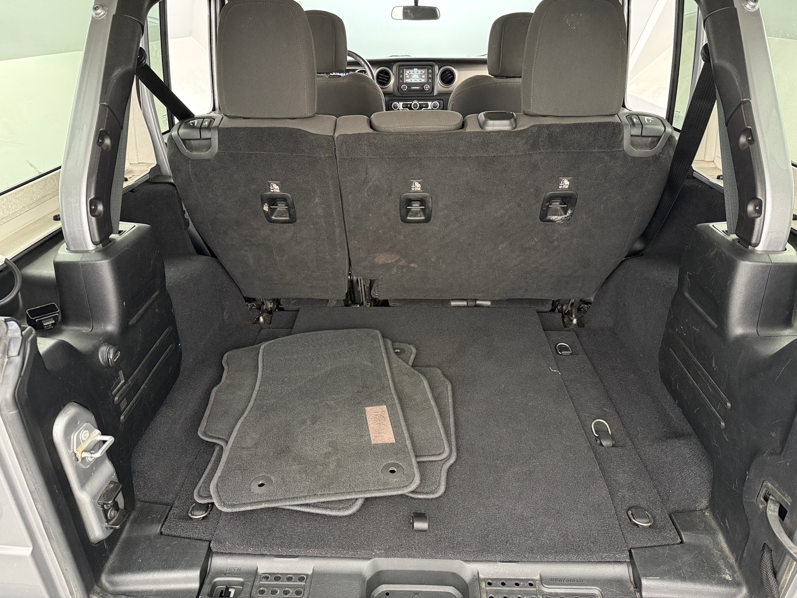 Thumbnail: 2018 Jeep Wrangler - 7