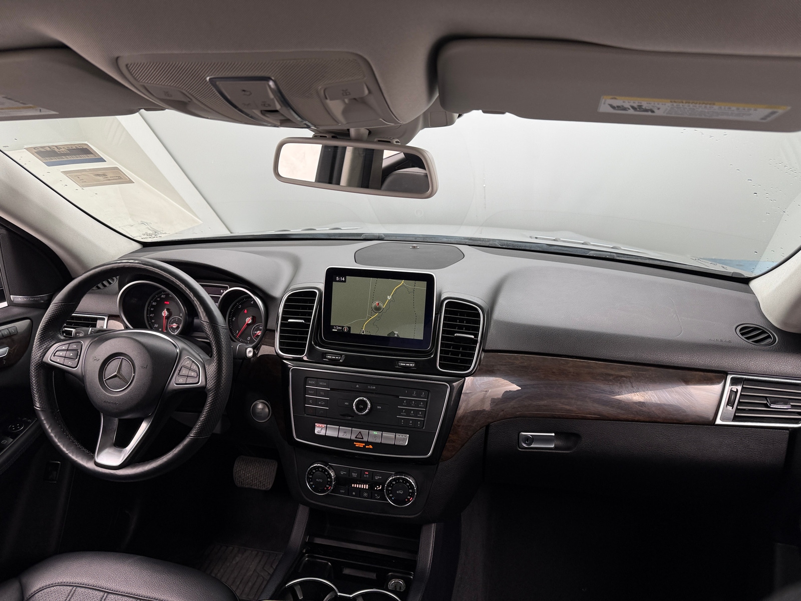 Thumbnail: 2016 Mercedes-Benz GLE - 2