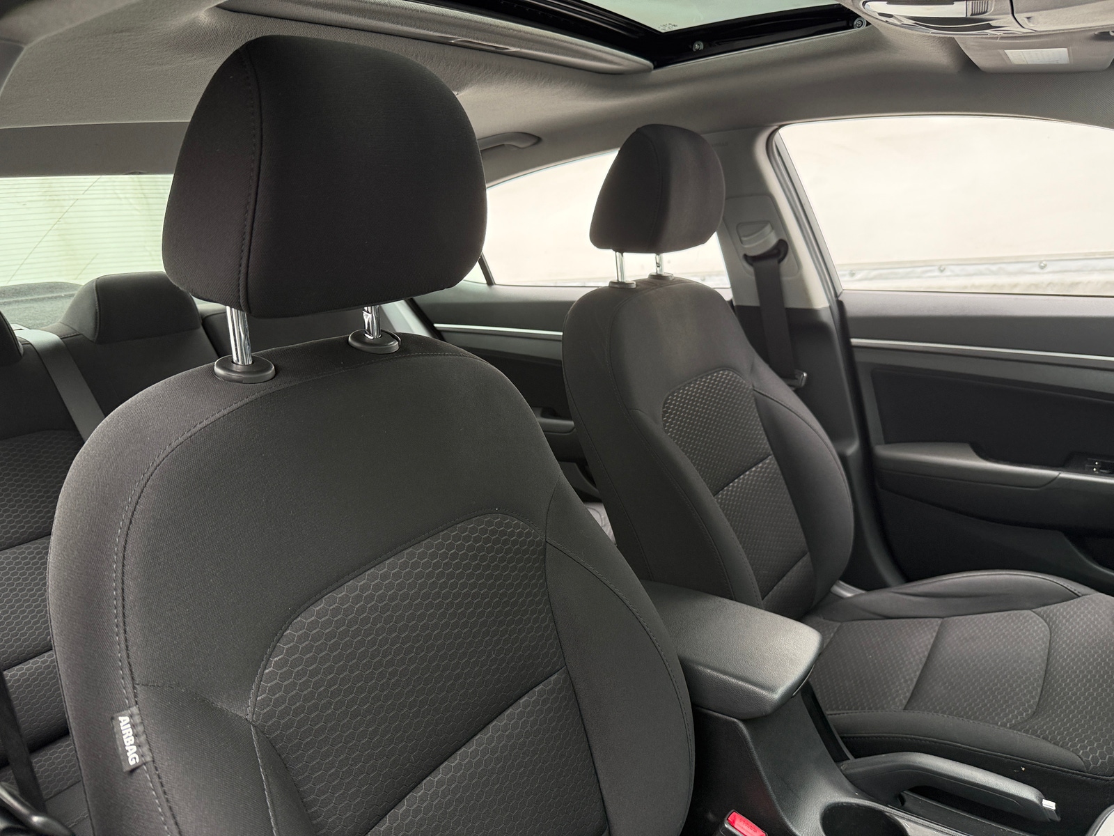 Thumbnail: 2019 Hyundai Elantra - 2