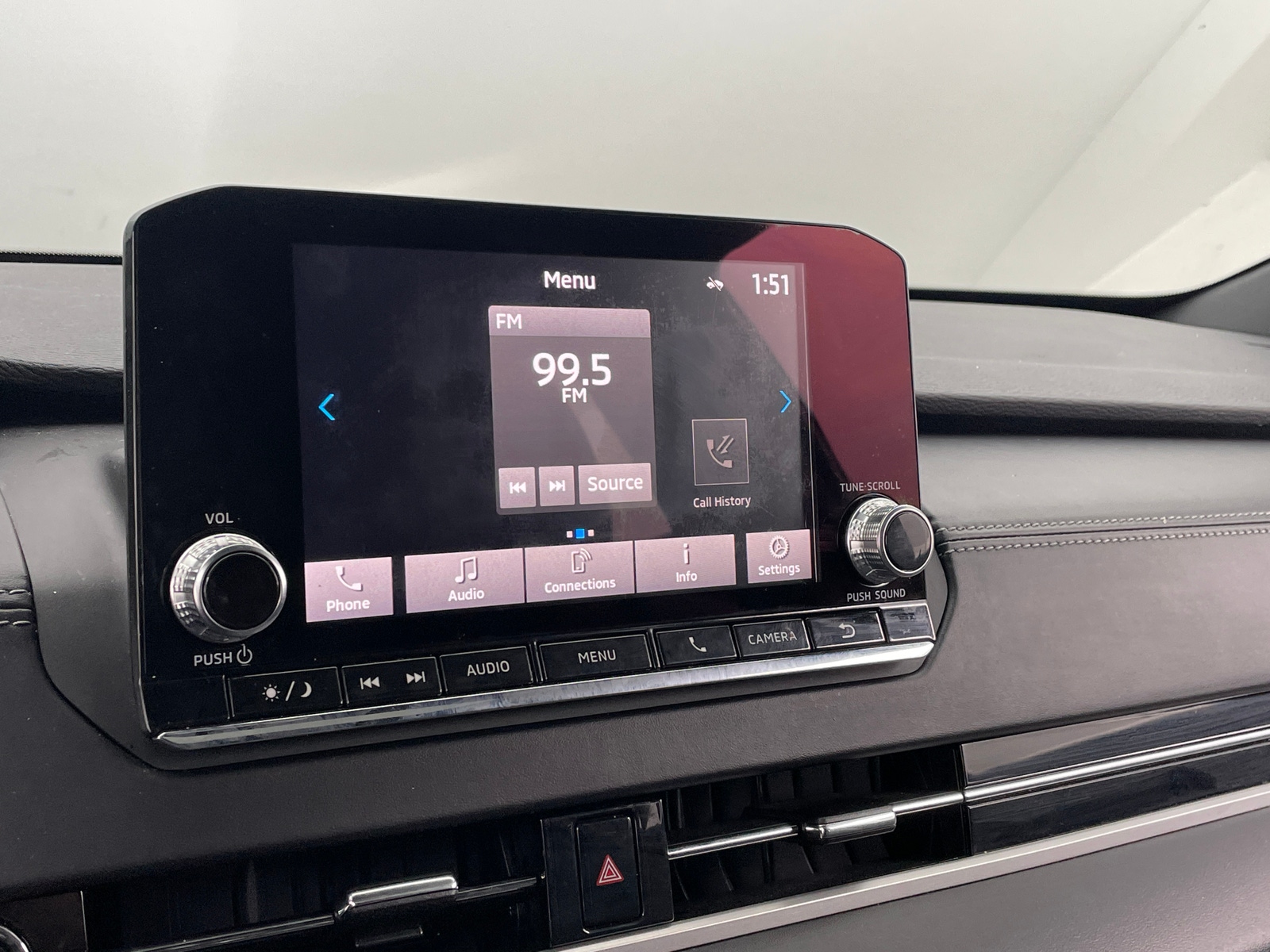 Thumbnail: 2022 Mitsubishi Outlander - 3