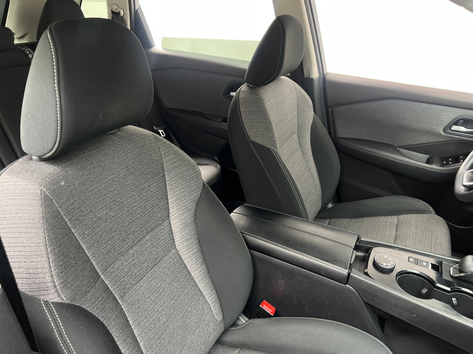 Thumbnail: 2022 Nissan Rogue - 2