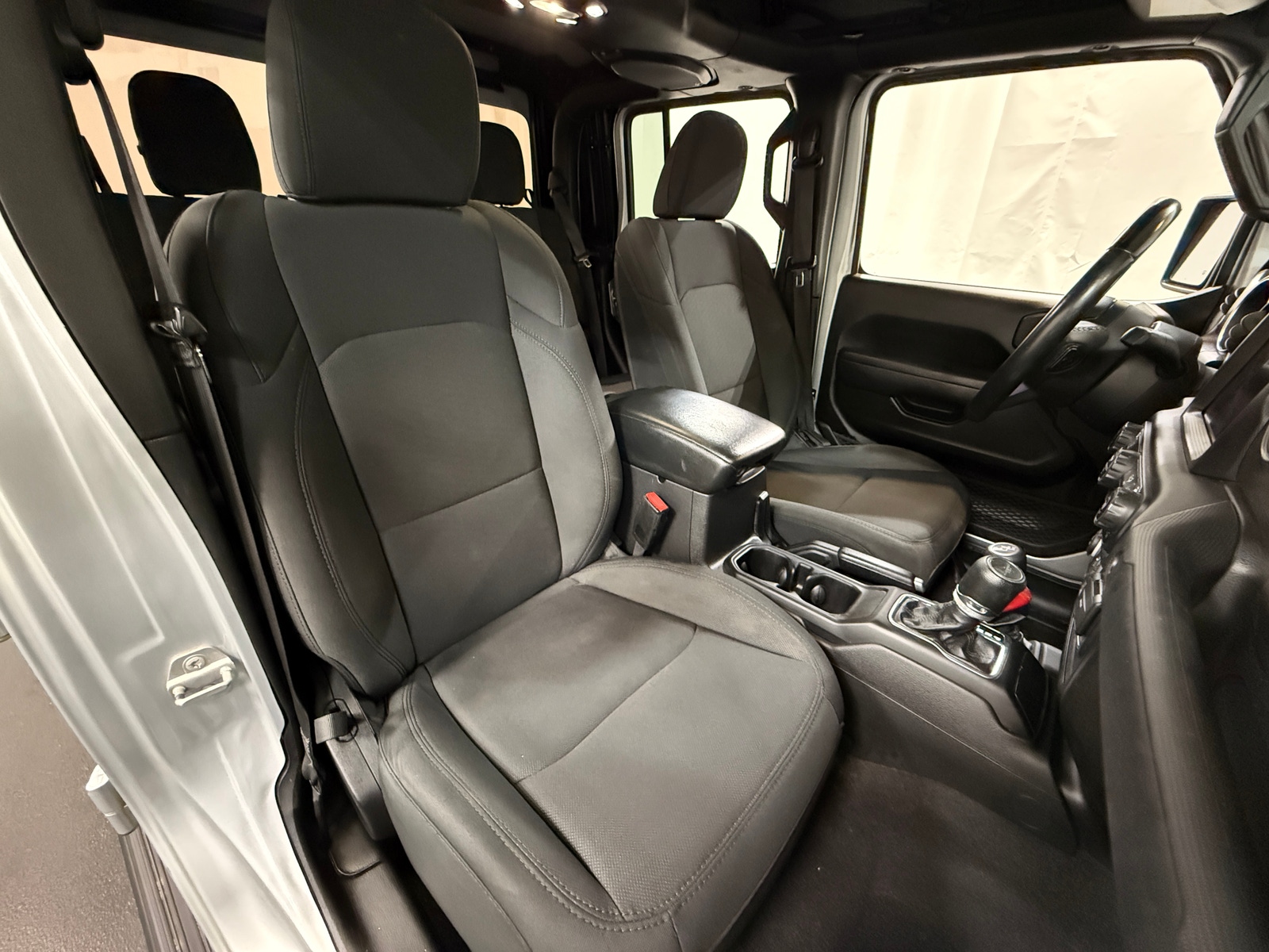 Thumbnail: 2022 Jeep Gladiator - 2