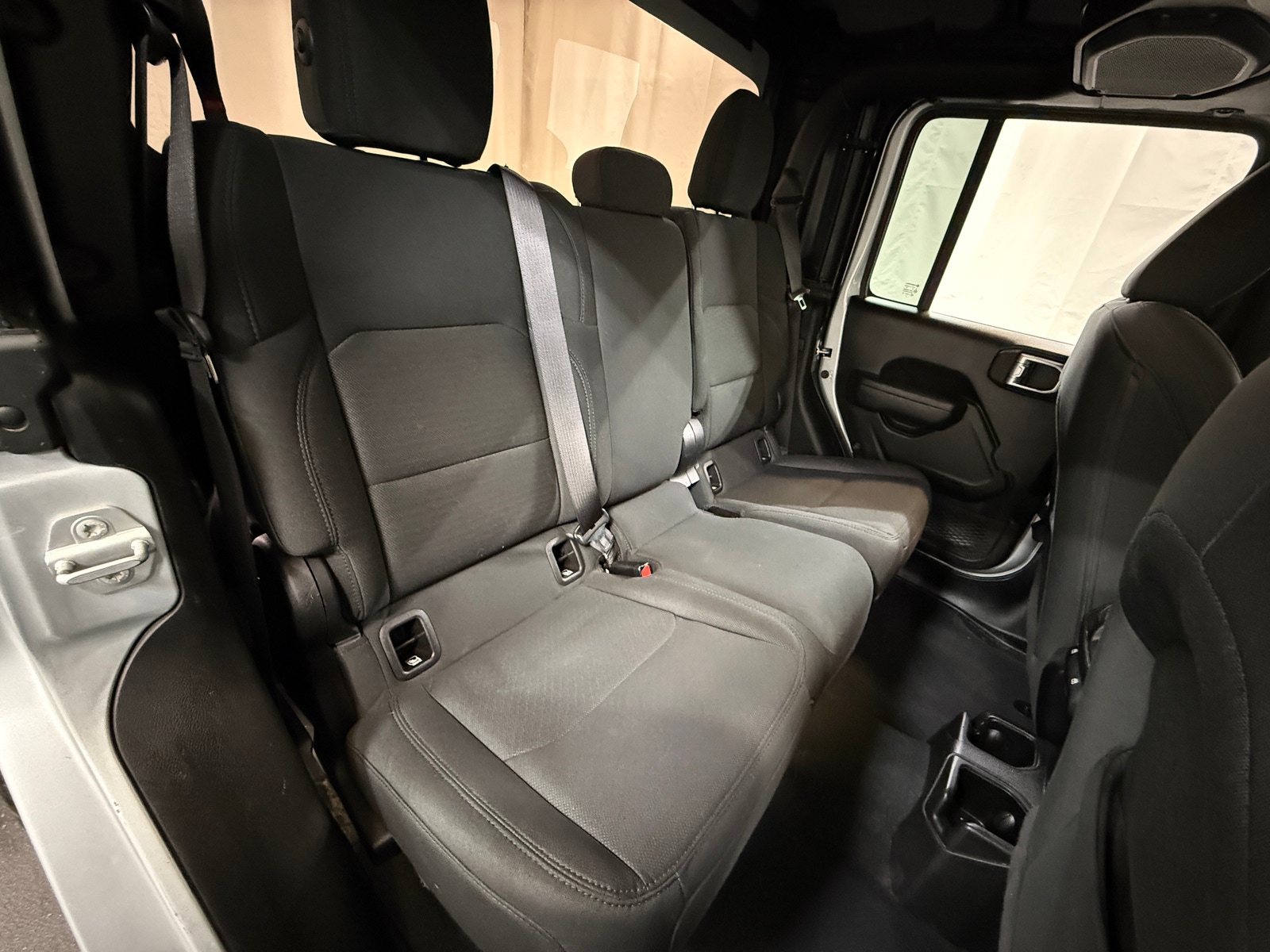 Thumbnail: 2022 Jeep Gladiator - 6