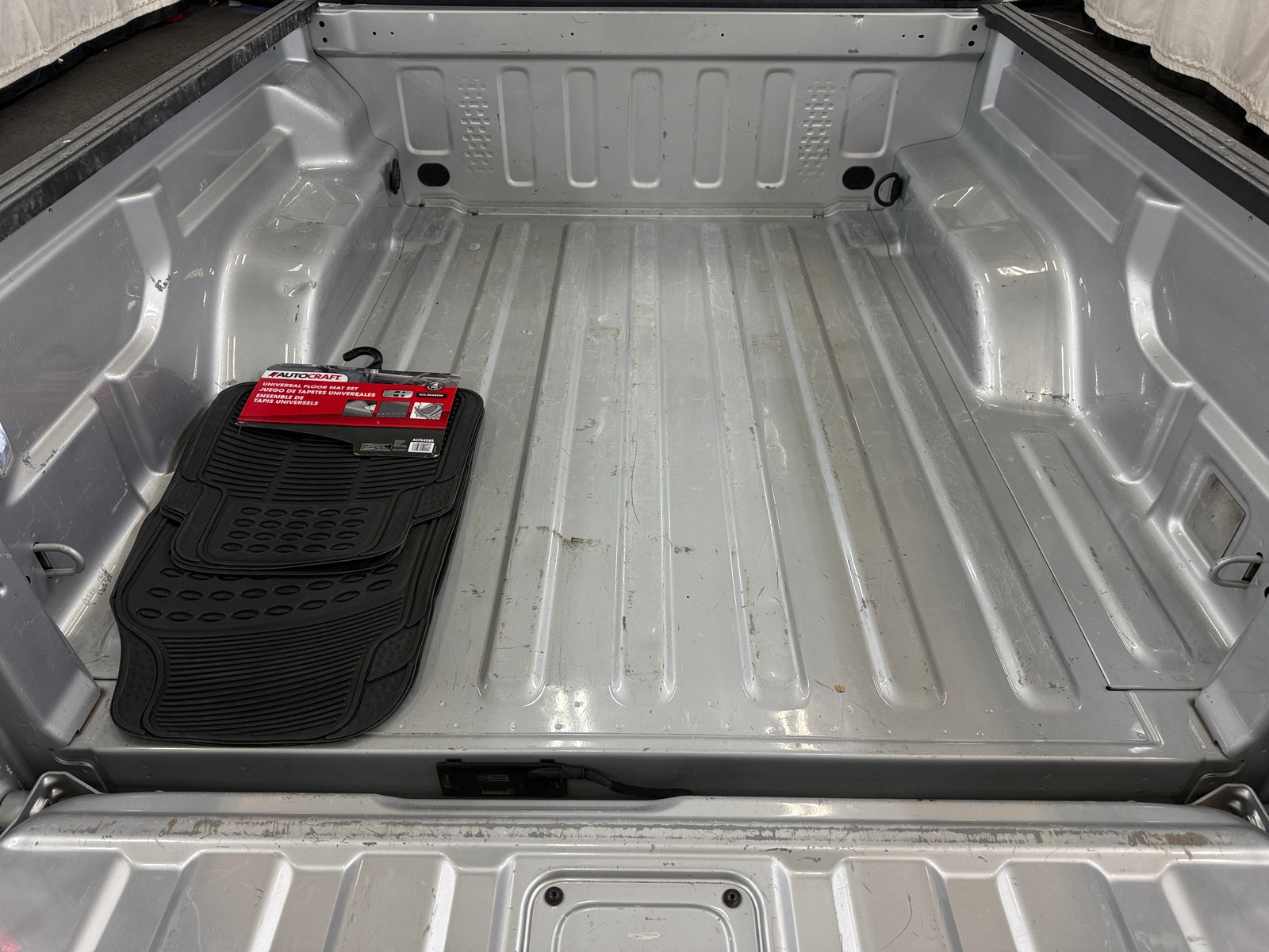 Thumbnail: 2022 Jeep Gladiator - 7