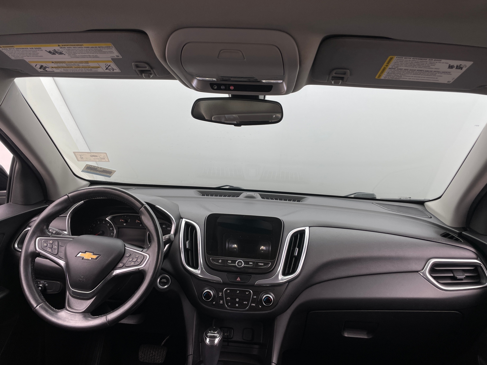 Thumbnail: 2018 Chevrolet Equinox - 3