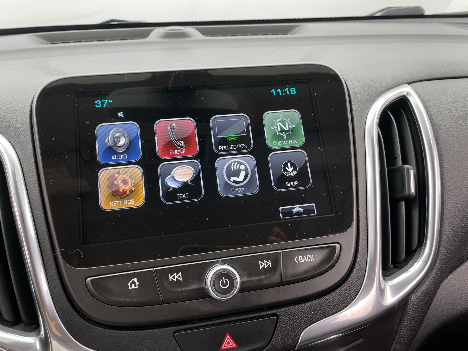 Thumbnail: 2018 Chevrolet Equinox - 4