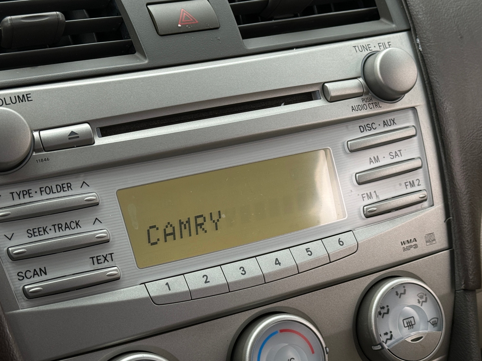 Thumbnail: 2011 Toyota Camry - 4