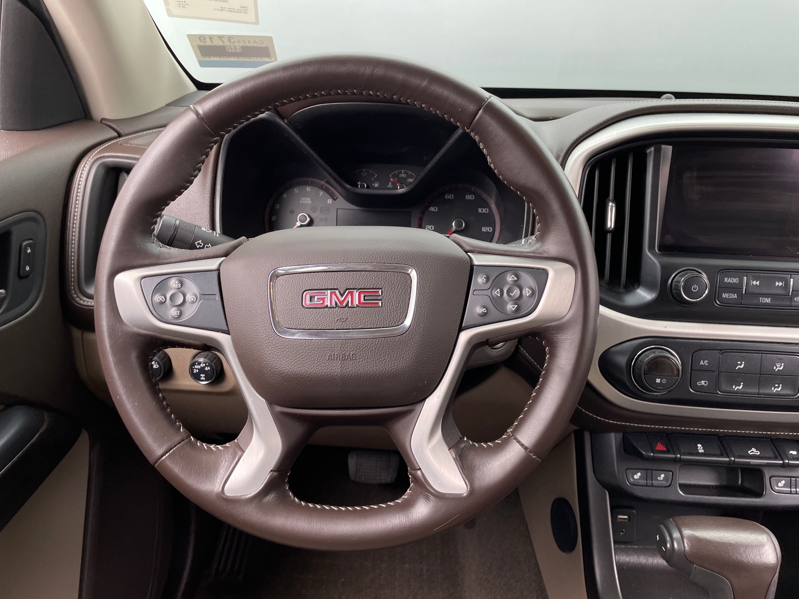 Thumbnail: 2016 GMC Canyon - 4