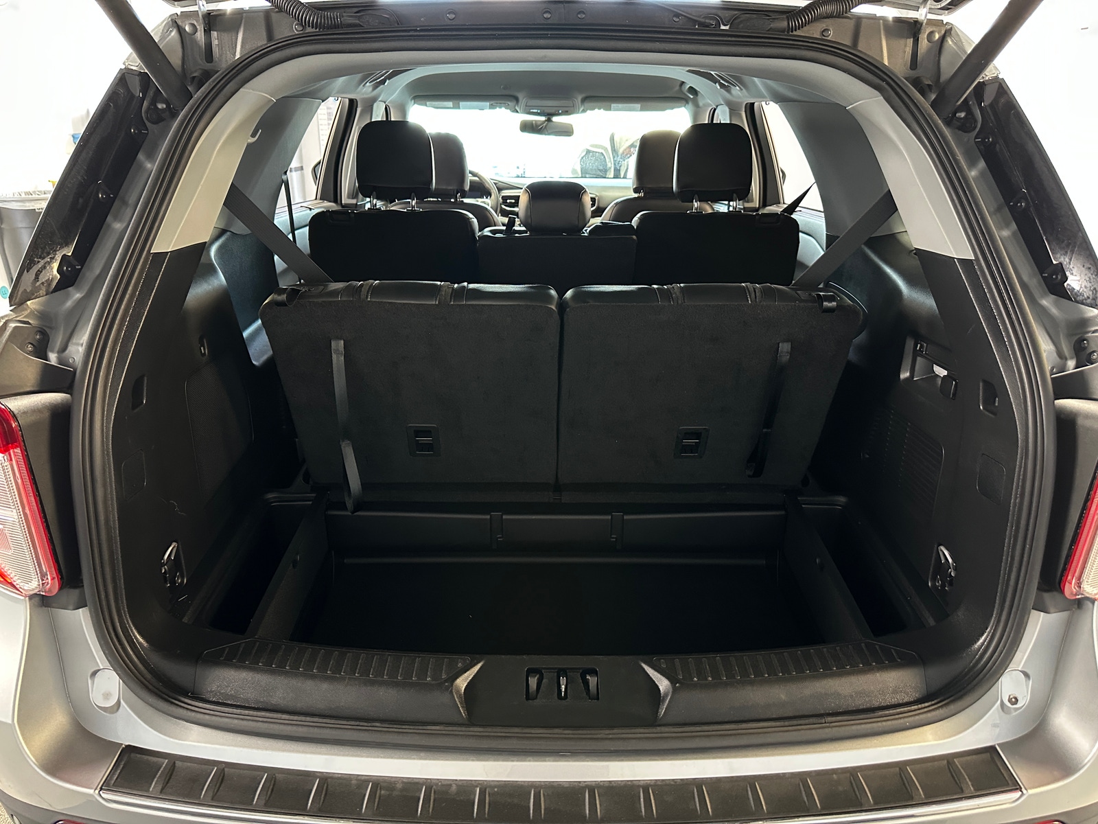 Thumbnail: 2024 Ford Explorer - 6