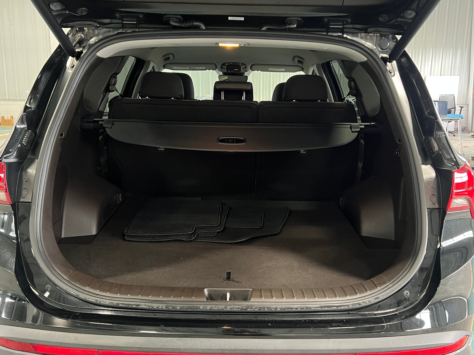 Thumbnail: 2022 Hyundai Santa Fe - 7