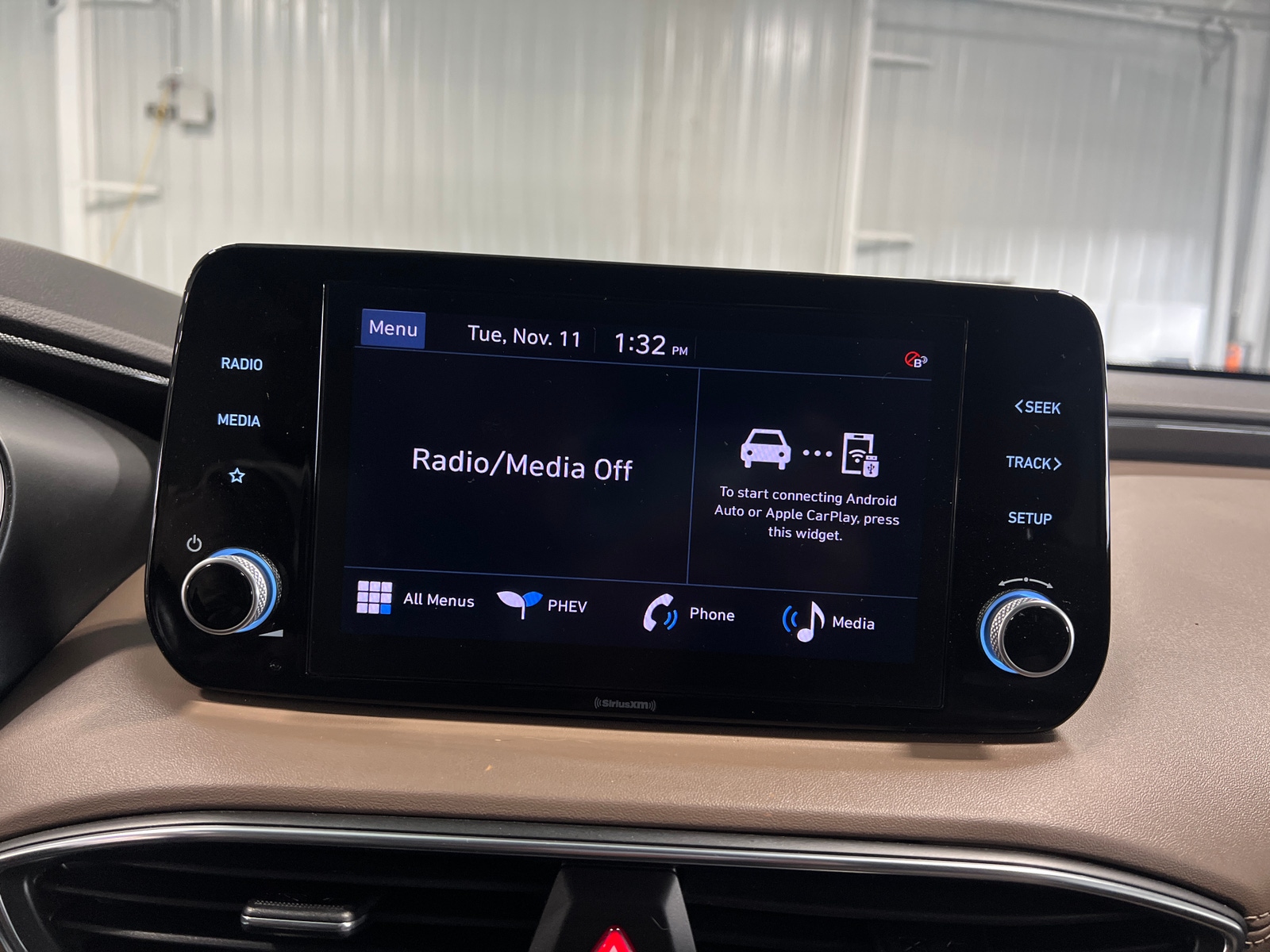 Thumbnail: 2022 Hyundai Santa Fe - 4