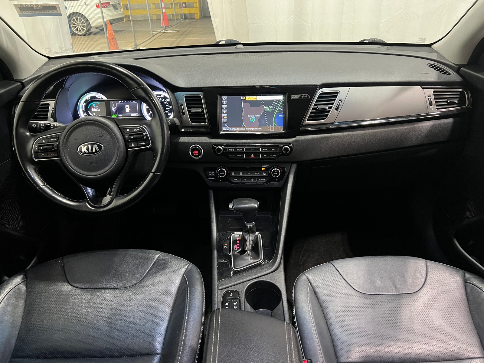 Thumbnail: 2019 Kia Niro - 2