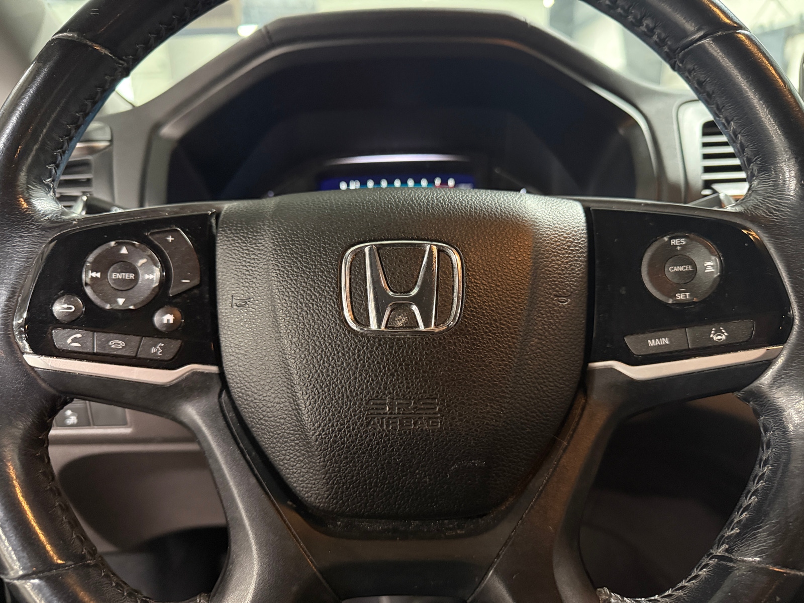 Thumbnail: 2018 Honda Odyssey - 4