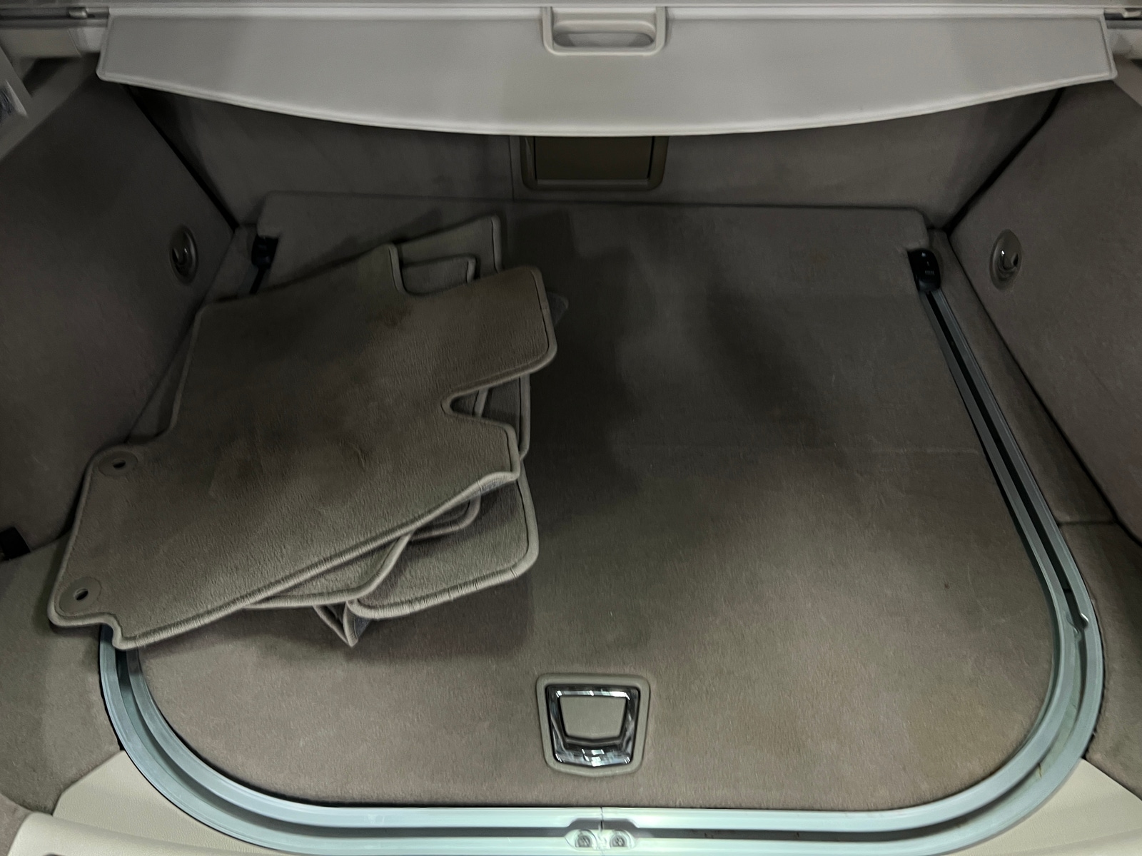 Thumbnail: 2013 Cadillac SRX - 6