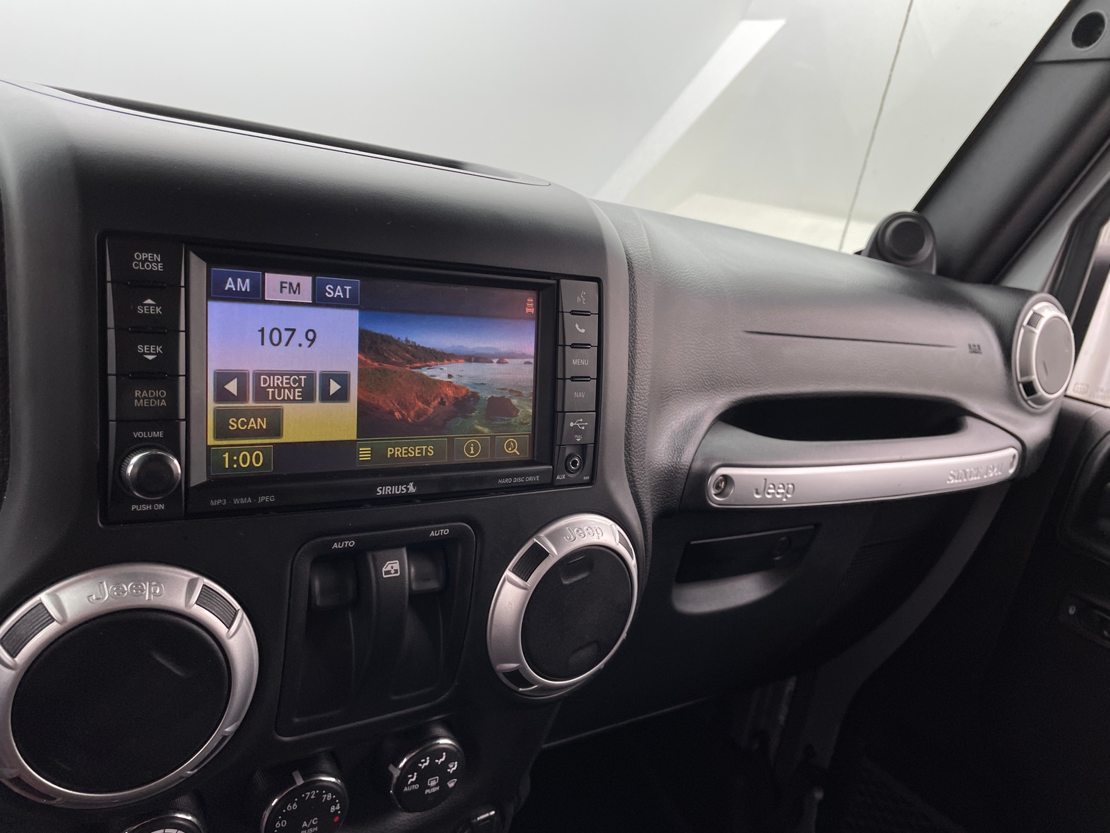 Thumbnail: 2014 Jeep Wrangler - 4