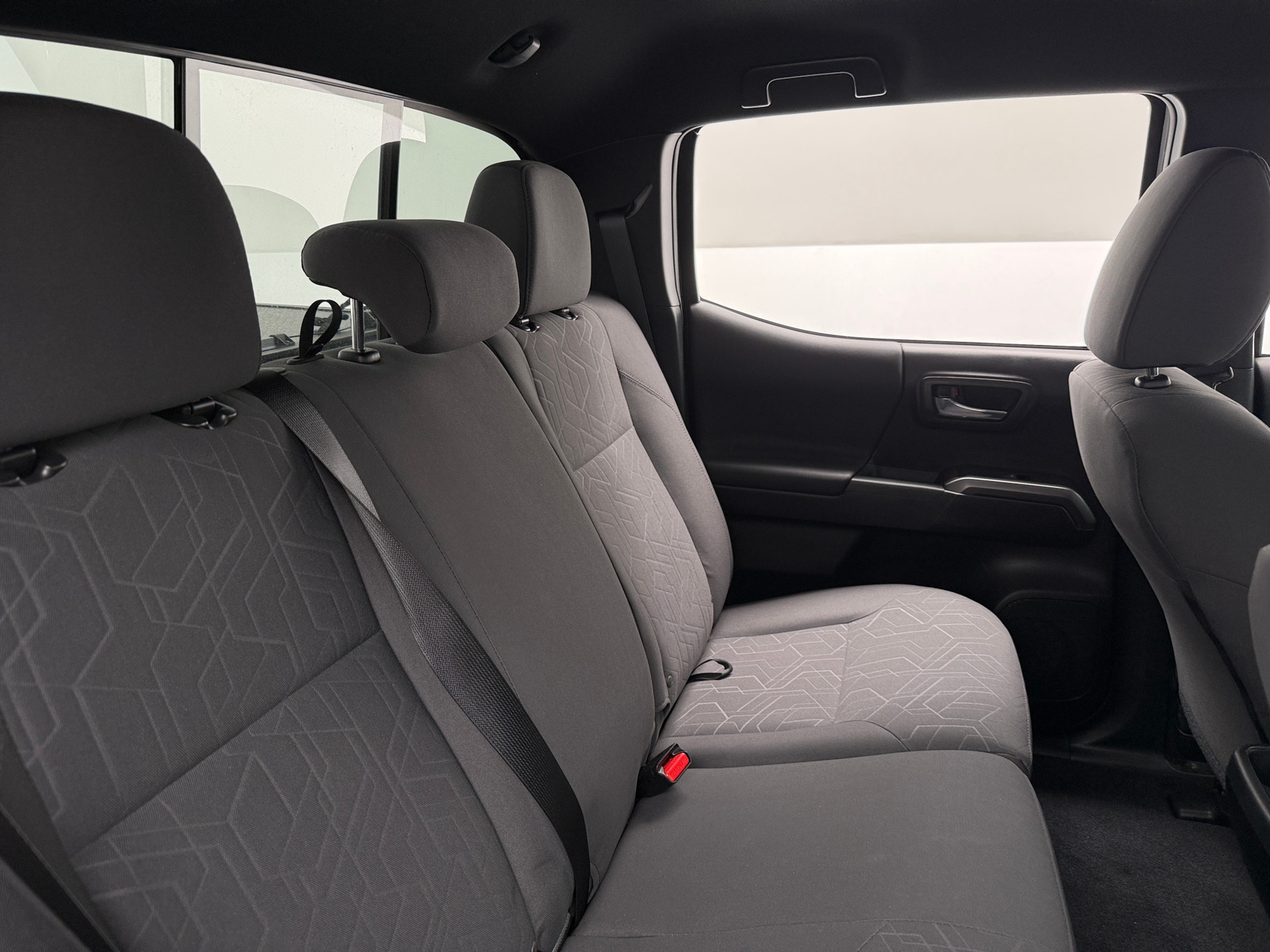 Thumbnail: 2019 Toyota Tacoma - 6