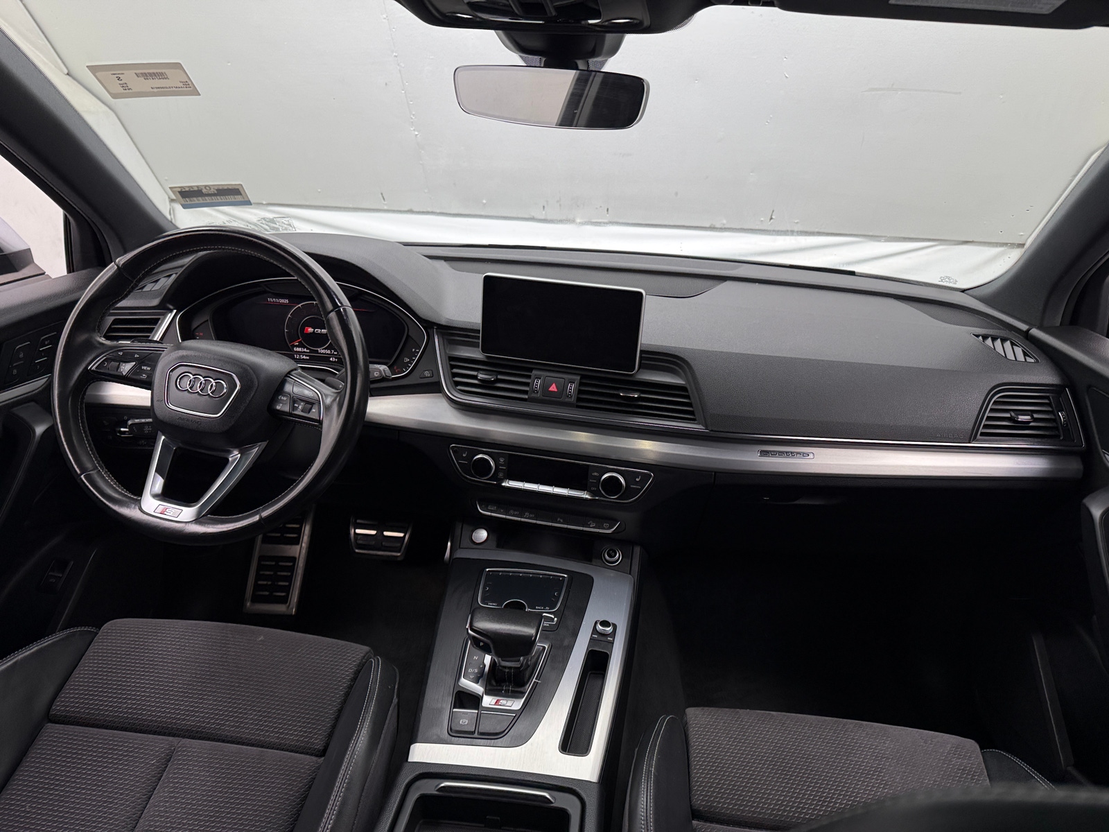 Thumbnail: 2018 Audi SQ5 - 2