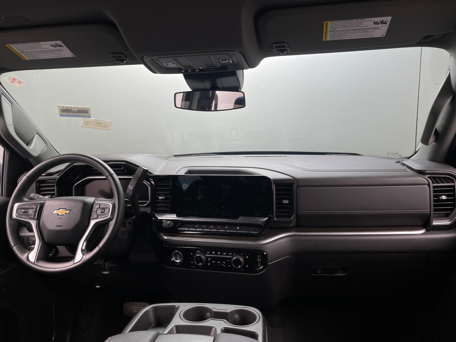 Thumbnail: 2024 Chevrolet Silverado 1500 - 3