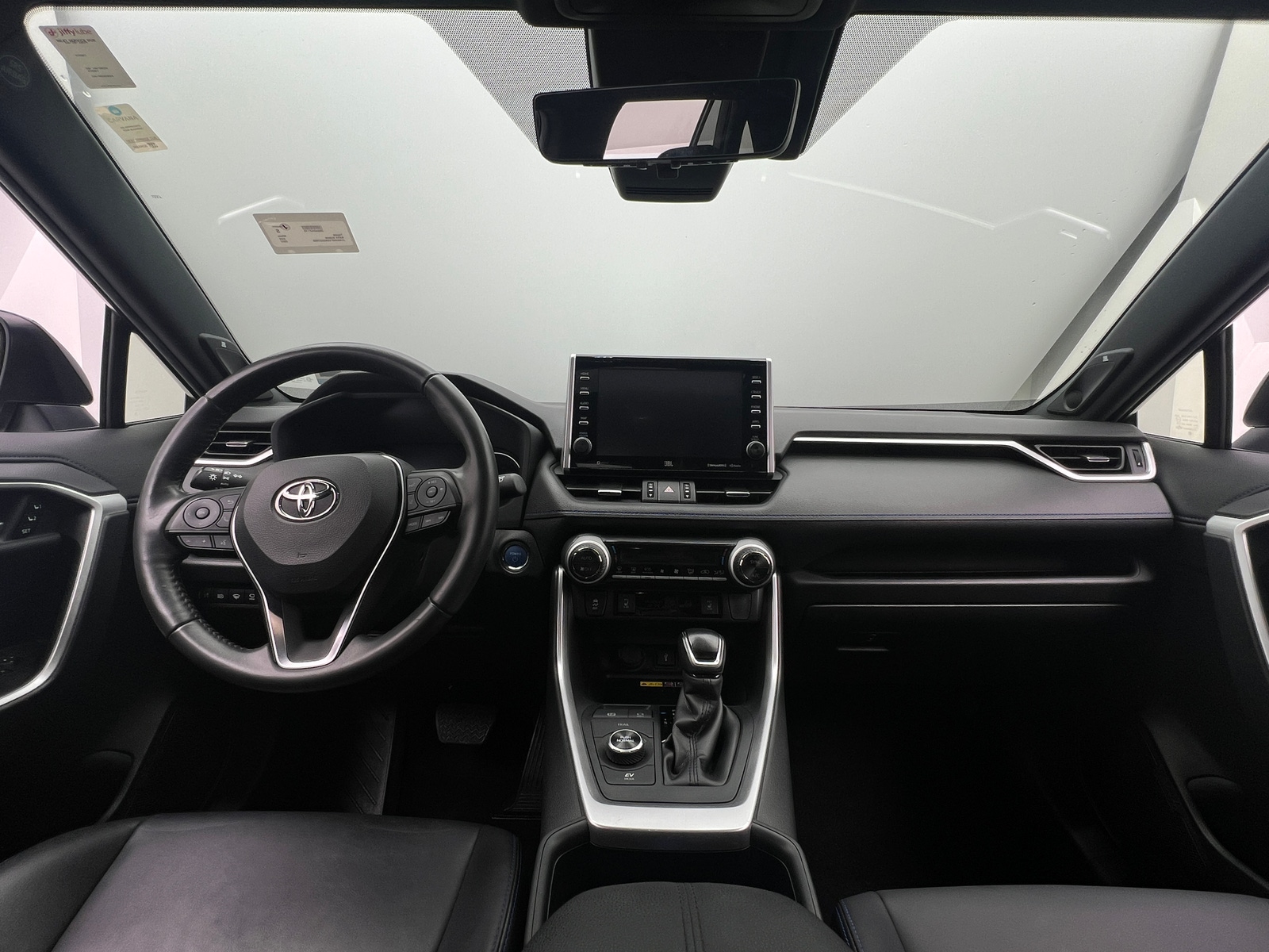 Thumbnail: 2022 Toyota RAV4 - 2