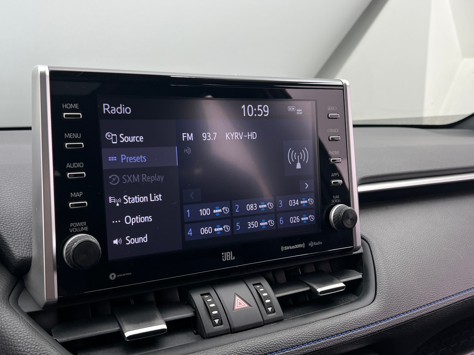 Thumbnail: 2022 Toyota RAV4 - 3