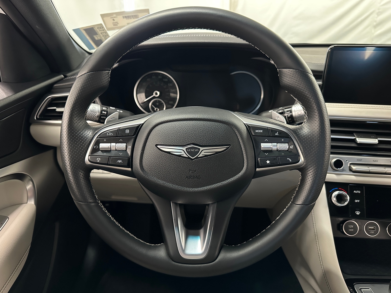 Thumbnail: 2025 Genesis G70 - 4